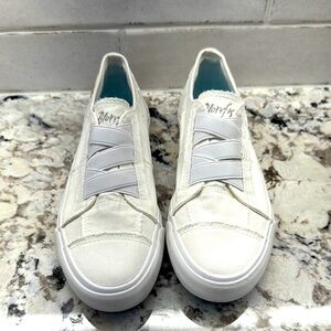 Blowfish White Canvas Slip-On Sneakers with Elastic Straps - Size 7 - Never Worn